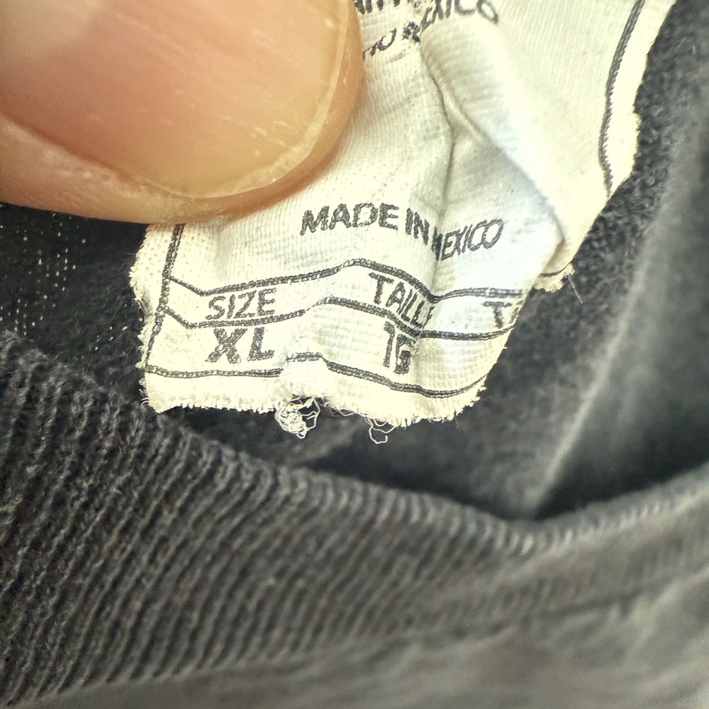 Metallica - Black Tee Shirt (XL) - Picture 4 of 4